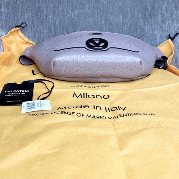 NWT! Mario Valentino Mickey Belt / Sling Bag - Stucco - Picture 10 of 10